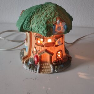 Easter Village Bunny Lighted Tree House 3 Section Rabbit Family Ceramic Works!